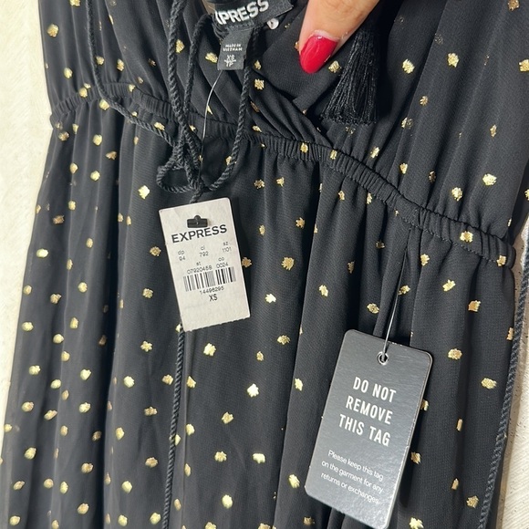 🆕 EXPRESS TASSEL TIE GOLD DOT SURPLICE MAXI DRESS sz XS - Picture 8 of 8